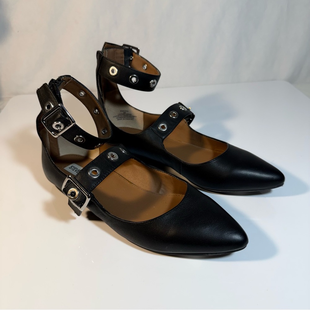 🔥 Bundle 3+ items → Get 50% OFF 🔥 Steve Madden Black Leather Ankle Strap Flats